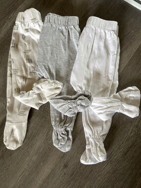 3 footed infant pants